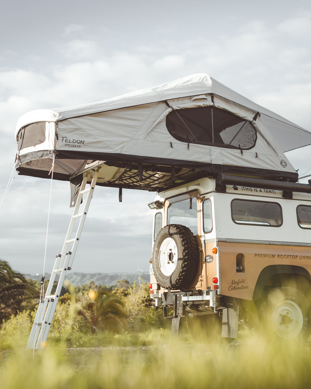 rooftop tent Feldon Shelter Roof Top Tent - The Crow's Nest Extended Rooftop Tent - Grey